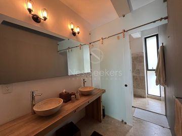 FRACCIÓN DE CASA EN VENTA