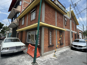 Hermosa Casa en Venta, en Azcapotzalco.