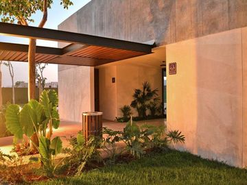 Casa en venta   Mérida Yucatán, Privada Palta 152  Cholul