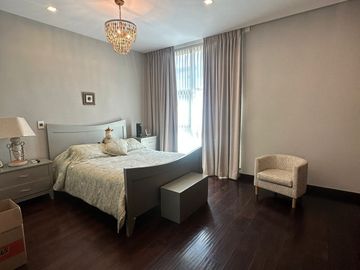 Venta de Casa en Hacienda Agua Caliente