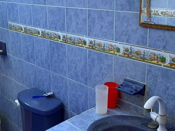 Casa de 5 Recámaras Super Amplia con 2 Albercas al Oriente de Mérida
