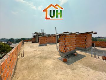 00620 - VENTA HOSPEDAJE YARINACOCHA - OPORTUNIDAD DE INVERSION