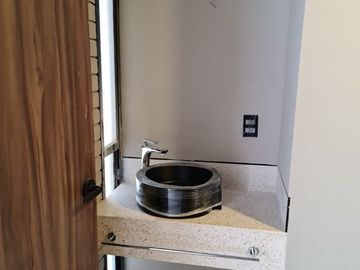 Casa en Venta en Lomas del Campanario, Autor, Doble Altura, 4ta Recamara en PB