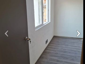 Hermosa Residencia en Punta de Juriquilla, Terreno 350 m2, Jardín, Cto Servicio
