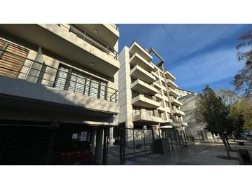 VENDE DUPLEX DE CATEFGORIA EN GODOY CRUZ