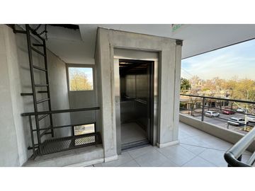 VENDE DUPLEX DE CATEFGORIA EN GODOY CRUZ