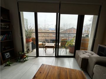 VENDE DUPLEX DE CATEFGORIA EN GODOY CRUZ