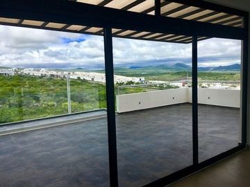 Preciosa Residencia en ZIBATÁ - 4 Recámaras, ROOF, Terrazas, Cto Serv, LUXURY