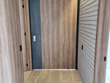 Venta de Casa en Lomas del Campanario, Diseño de Autor, 3 Recamaras, Master Suit
