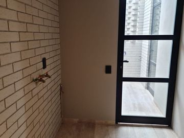Venta de Casa en Lomas del Campanario, Diseño de Autor, 3 Recamaras, Master Suit