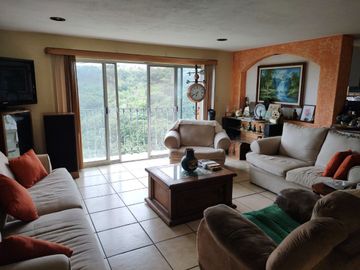 Casa en Fraccionamiento en Lomas de Tetela Cuernavaca - SOR-423-Fr