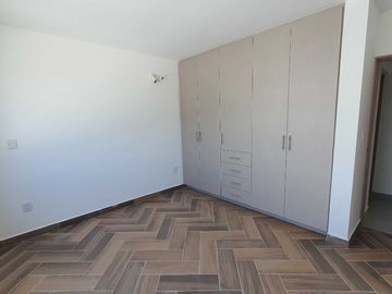 Casa en Venta en Juriquilla Preserve, 3 Recamaras, Roof Garden, Jardín, LUJO!