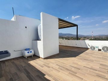 Casa en Venta en Juriquilla Preserve, 3 Recamaras, Roof Garden, Jardín, LUJO!