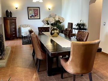 Residencia en San Francisco Juriquilla, Bóvedas Catalanas, Doble Altura, Jardín.