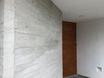 Hermosa Residencia en Bio Grand Juriquilla, 3 Recamaras, 3 Niveles, Roof Garden