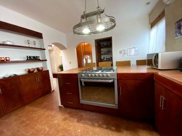 Residencia en San Francisco Juriquilla, Bóveda Catalana, Doble Altura, Jardín.