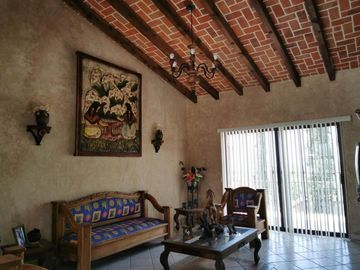 Se Vende Casa Rústica en Peña de Bernarl, Club Jardines de la Peña