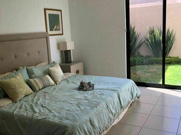 Se Vende Casa en Zibatá, Duplex de 139 m2, Gran Jardín, 3 Recamaras