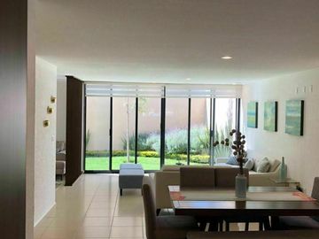 Se Vende Casa en Zibatá, Duplex de 139 m2, Gran Jardín, 3 Recamaras