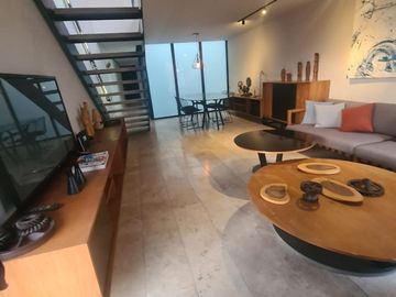 Cantalagua: Pent Hosue en Venta en Juriquilla, por la UVM, Gran ubicación.OFERTA