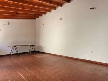Chalet en venta en Moron Sur