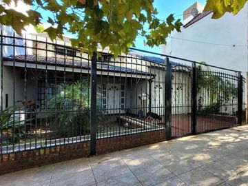 Chalet en venta en Moron Sur