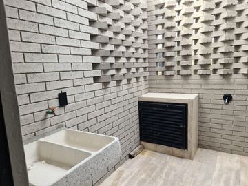 Casa en Venta en Lomas del Campanario, Diseño de Autor, 3 Recamaras, Master Suit