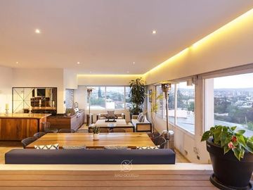 Residencia en Loma Dorada con INCREIBLE VISTA Panorámica a los Arcos de Qro..