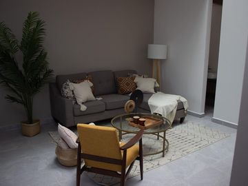 Hermosa Casa en Privada, Villas del Mesón Juriquilla, 3 Recamaras, 3.5 Baños..