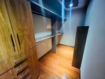 Se Vende Pent House en Loma Dorada de 491 m2, Único e Indescriptible.