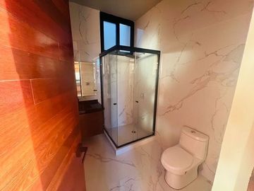 Se Vende Pent House en Loma Dorada de 491 m2, Único e Indescriptible.