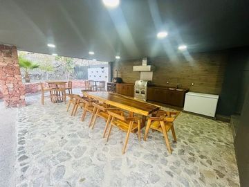 Se Vende Pent House en Loma Dorada de 491 m2, Único e Indescriptible.