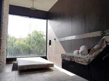 En Venta Preciosa Residencia de Autor en Villas del Mesón Juriquilla - Luxury !!