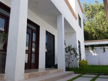 En Venta Preciosa Residencia de Autor en Villas del Mesón Juriquilla - Luxury !!