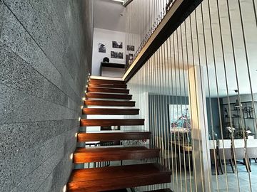 Hermosa Residencia de Autor en Centro Sur, Claustros de Las Misiones II