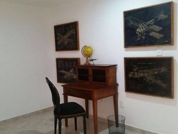 Hermosa Residencia en LOMA DORADA, Super Céntrica, 4 Niveles !