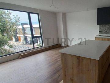 VENTA CASA DUPLEX TUMBACO EN CONJUNTO