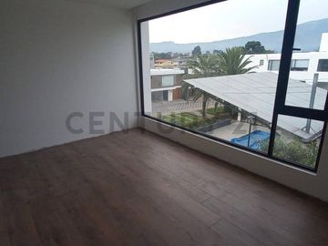 VENTA CASA DUPLEX TUMBACO EN CONJUNTO