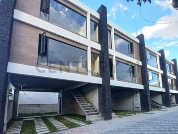 VENTA CASA DUPLEX TUMBACO EN CONJUNTO