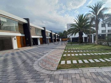 VENTA CASA DUPLEX TUMBACO EN CONJUNTO