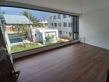 VENTA CASA TUMBACO EN CONJUNTO