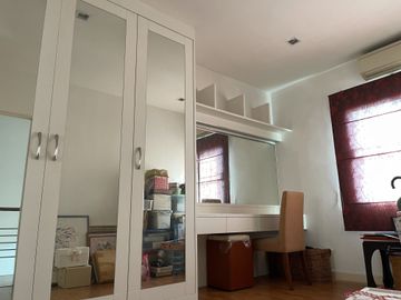 3 Bedroom Townhouse for sale at Vista Park Viphavadi