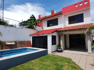 CASA EN LOMAS TRUJILLO