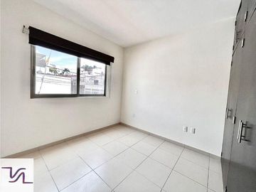 Casa en Paseo de los Burgos
