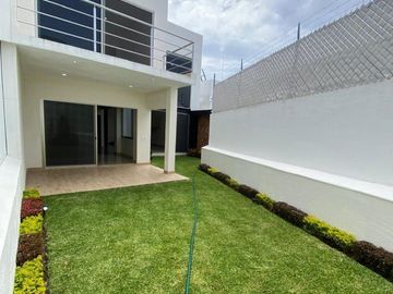CASA NUEVA EN ZONA DORADA DELICIAS