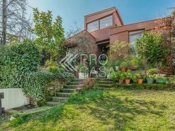 Paul Harris - General Blanche/La Escuela - Comuna Las Condes - Casa - Venta