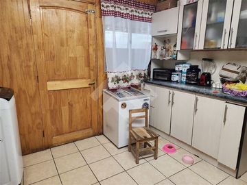 Casa en Venta en AV. EJERCITO LIBERTADOR / CAMINO INTERNACIONAL