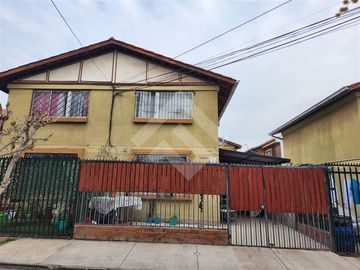 Casa en Venta en AV. EJERCITO LIBERTADOR / CAMINO INTERNACIONAL
