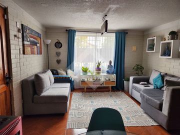 Casa en Venta en AV. EJERCITO LIBERTADOR / CAMINO INTERNACIONAL