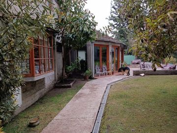 Vendo hermosa casa La Reina Alta